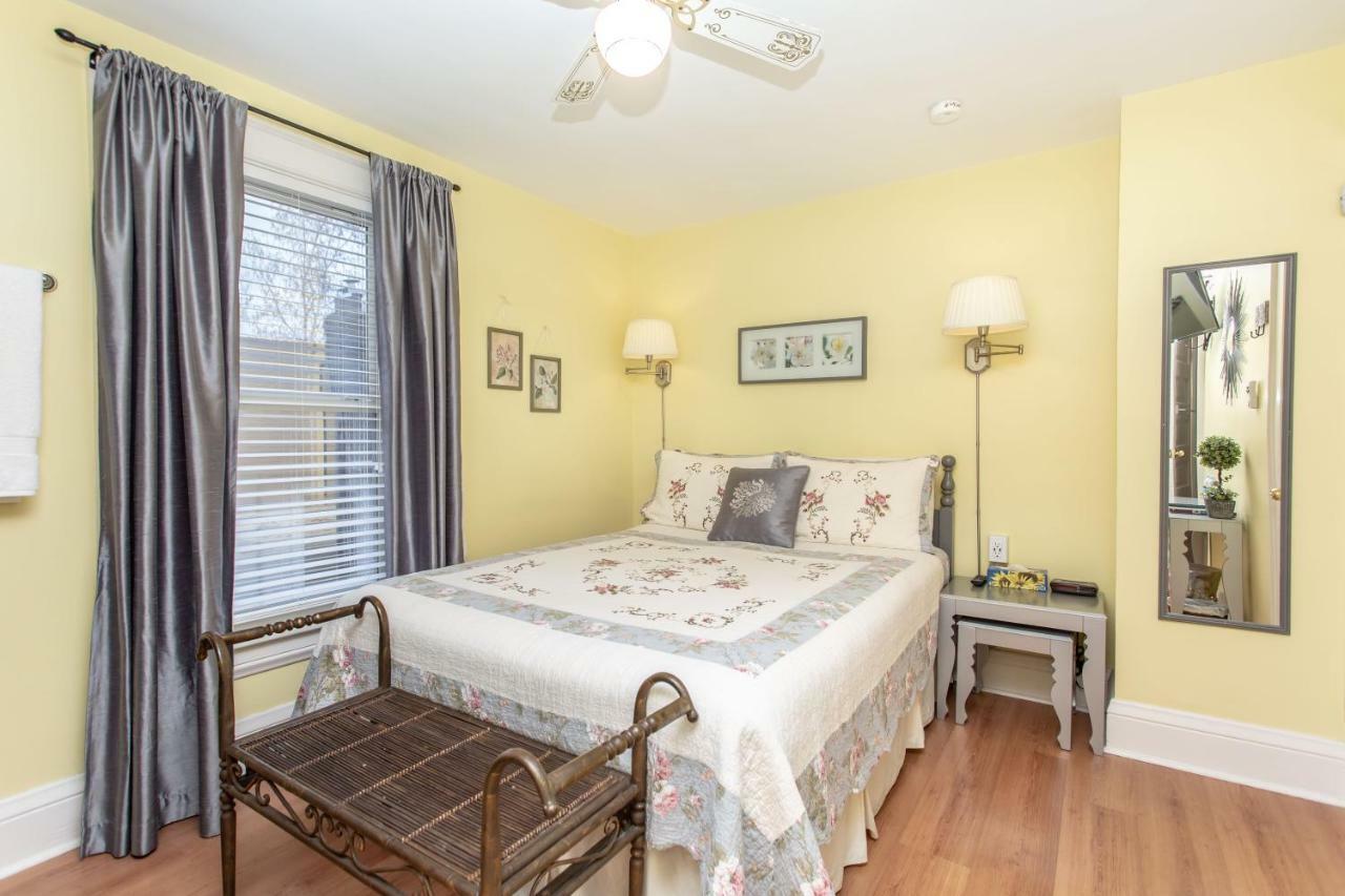 Bed & Breakfast Ambiance By The Falls 3*